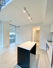 33 Helendale Ave in Toronto, ON - Building Photo - Building Photo