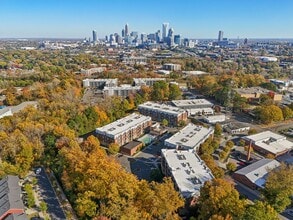 ARIUM FreeMoreWest in Charlotte, NC - Foto de edificio - Building Photo