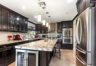 10505 SW 117th St in Miami, FL - Building Photo - Building Photo