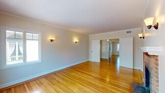 40 Loyola Terrace in San Francisco, CA - Building Photo