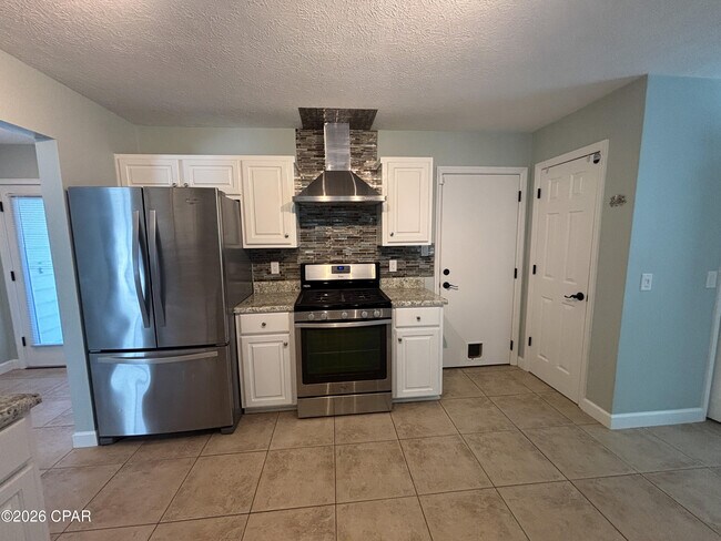 7312 Rodgers Dr in Panama City, FL - Building Photo - Building Photo