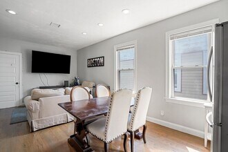 17 Howes St in Boston, MA - Building Photo - Building Photo