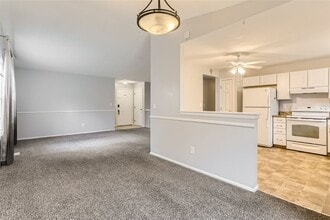 8133 S Everett St in Littleton, CO - Building Photo - Building Photo