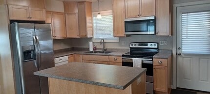 7673 Bent Mountain Rd in Roanoke, VA - Building Photo - Building Photo