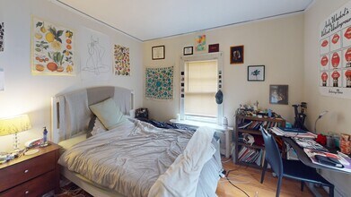 70 Nottinghill Rd, Unit 9 in Boston, MA - Foto de edificio - Building Photo
