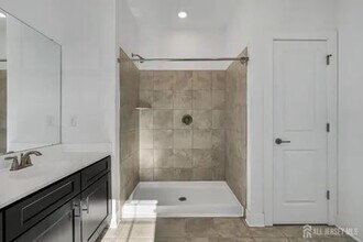 718 Stiller Ln in Monroe Township, NJ - Building Photo - Building Photo