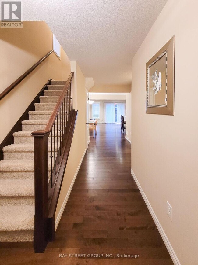 486 Skyline Ave in London, ON - Building Photo - Building Photo