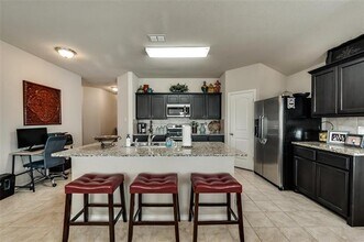 649 Clearbrook St in Azle, TX - Building Photo - Building Photo