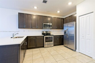 13409 SW 287th Ter in Homestead, FL - Foto de edificio - Building Photo
