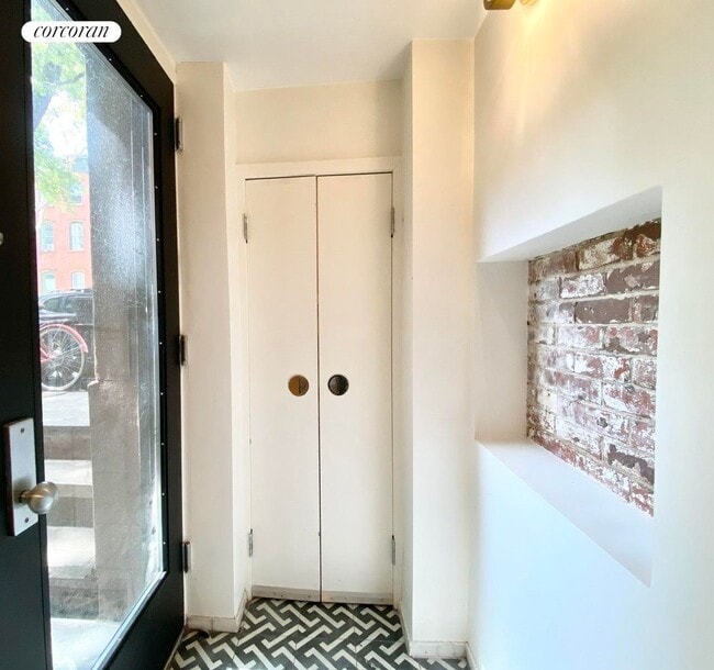 407 Clermont Ave in Brooklyn, NY - Building Photo - Building Photo