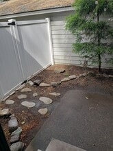 623 E Whispering Pines Ln in Coeur d'Alene, ID - Building Photo - Building Photo