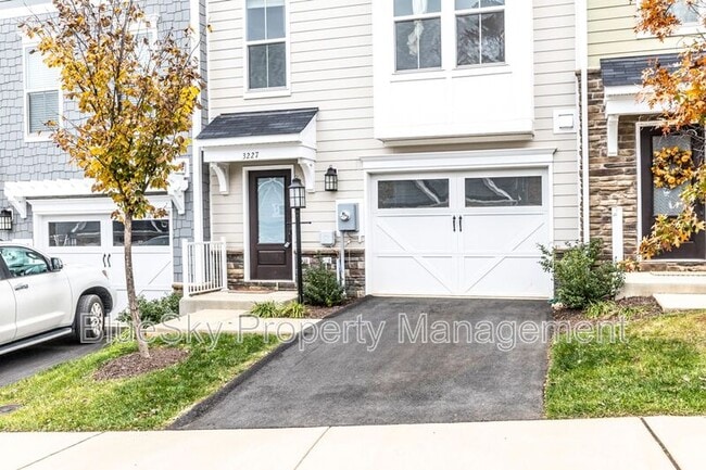 3227 Bergen St in Charlottesville, VA - Building Photo - Building Photo