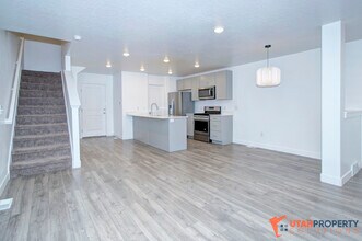 763 N 3860 W in Lehi, UT - Building Photo - Building Photo