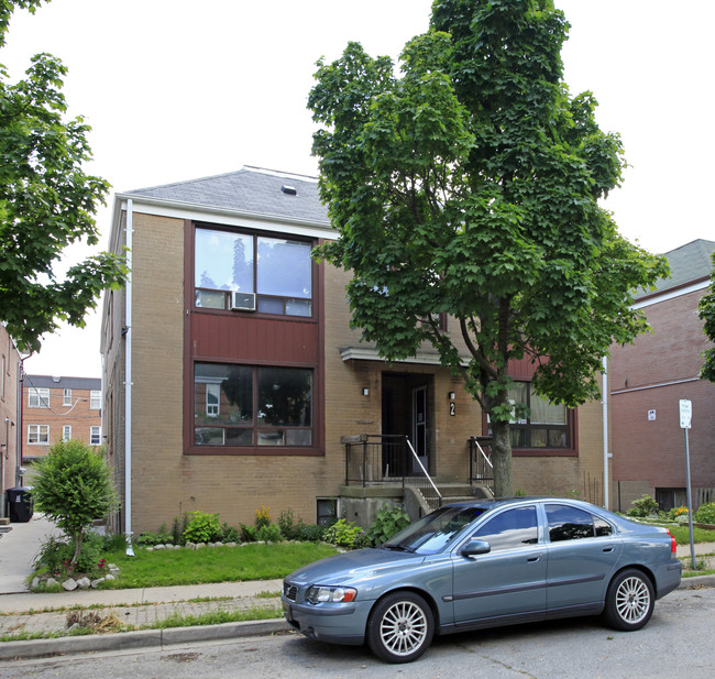 12 Norris Cres in Toronto, ON - Building Photo - Building Photo