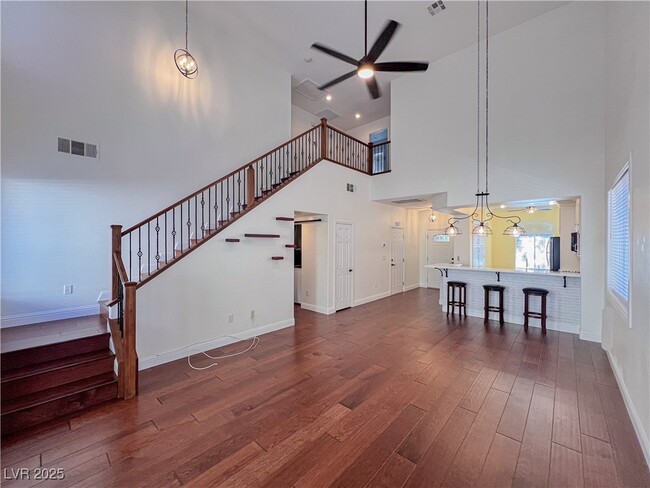541 Sierra Morena St in Las Vegas, NV - Building Photo - Building Photo