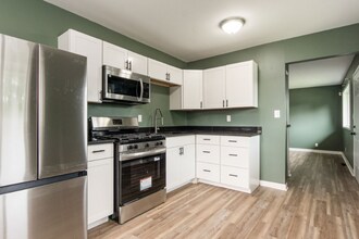 5068 Tremaine Ct in Columbus, OH - Foto de edificio - Building Photo