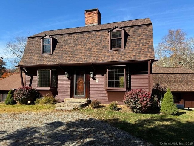 114 Mile Creek Rd in Old Lyme, CT - Building Photo - Building Photo