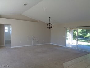 2716 SW 12th Pl in Cape Coral, FL - Building Photo - Building Photo