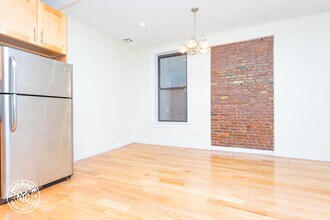 1159 Dean St, Unit 4E in Brooklyn, NY - Building Photo - Building Photo