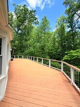 9248 Wood Glade Dr in Great Falls, VA - Building Photo - Building Photo