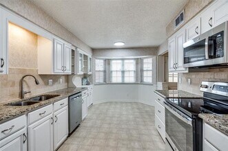 7620 Dentcrest Dr in Dallas, TX - Building Photo - Building Photo