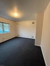 360 Ridge Rd in Lyndhurst, NJ - Building Photo - Building Photo