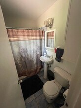 1116 Pinecrest Dr in Tallahassee, FL - Building Photo - Building Photo