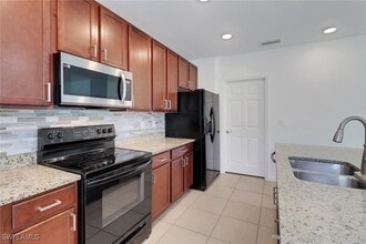 26974 Wildwood Pines Ln in Bonita Springs, FL - Building Photo - Building Photo