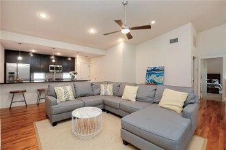 5841 Oram St in Dallas, TX - Building Photo - Building Photo