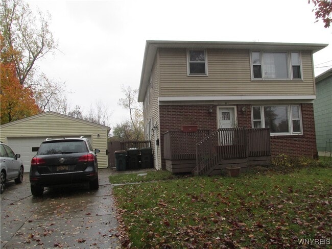 property at 101 Dale Dr