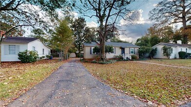 1-11 Princess Anne Rd in Mobile, AL - Building Photo - Building Photo