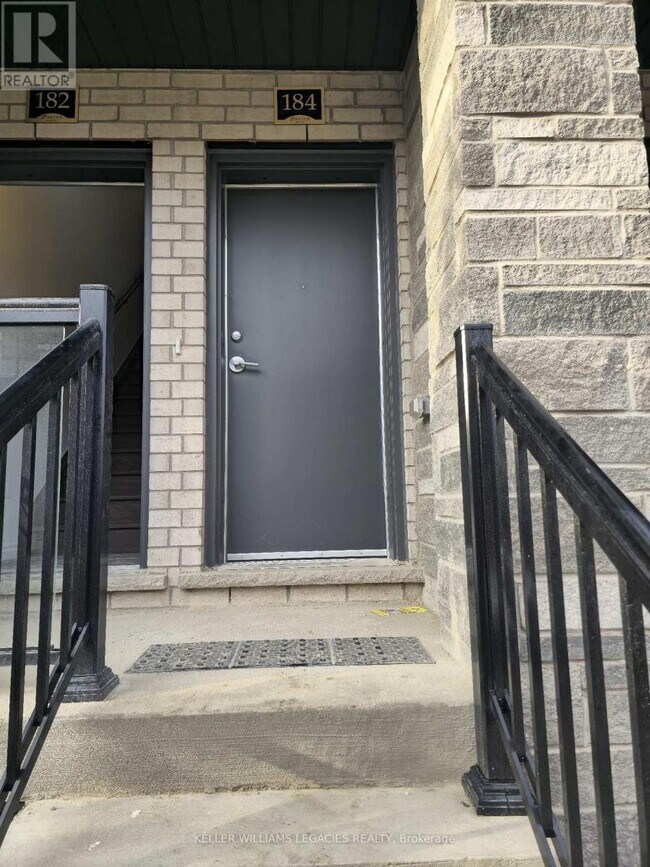 184 Petch Ave in Caledon, ON - Building Photo - Building Photo