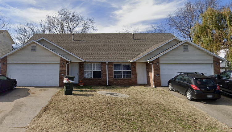2469 Jeremiah Pl in Fayetteville, AR - Building Photo