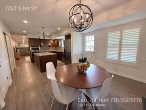 7247 S Ivy St in Centennial, CO - Building Photo - Building Photo