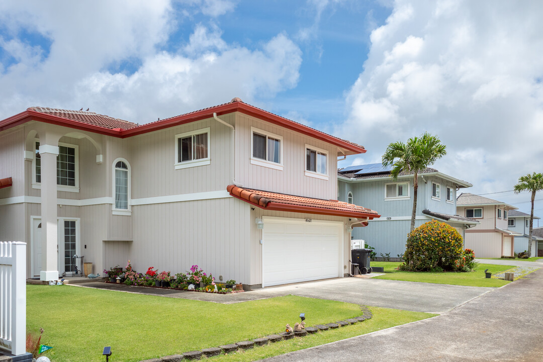 Halekau Estates in Kaneohe, HI - Building Photo