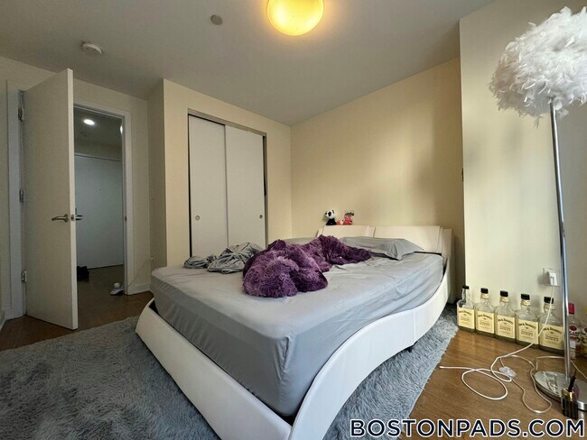 40 Boylston St, Unit 402 in Boston, MA - Building Photo - Building Photo