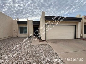 7006 E Jensen St in Mesa, AZ - Building Photo