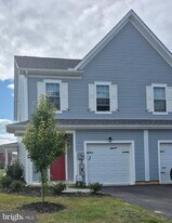 531 Ruth Way in Dover, DE - Building Photo