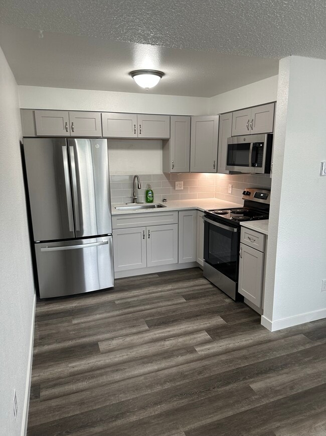 826 W Mansfield Ave, Unit 826 Mansfield