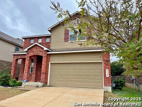 2127 Muuga Manor in San Antonio, TX - Building Photo - Building Photo
