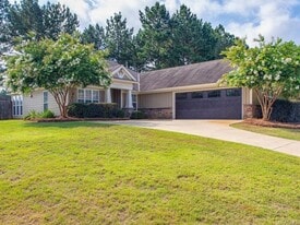 9728 Silver Bell Ct in Pike Road, AL - Building Photo