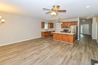 2048 Fairbank Cir in Chelsea, AL - Building Photo - Building Photo