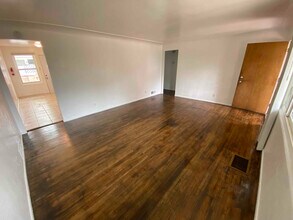 937 Louisiana Blvd SE, Unit C in Albuquerque, NM - Building Photo - Building Photo