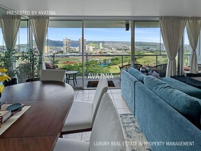 2233 Ala Wai Blvd in Honolulu, HI - Building Photo - Building Photo