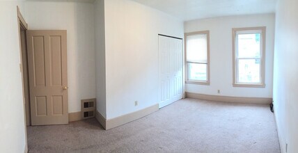 906 North Ave in Millvale, PA - Building Photo - Building Photo