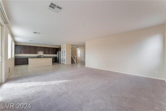 6728 Towerstone St in North Las Vegas, NV - Building Photo - Building Photo