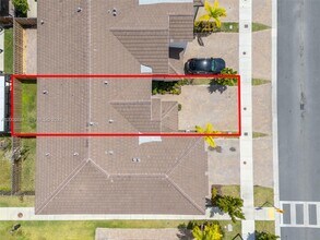 23077 SW 129th Pl in Goulds, FL - Building Photo - Building Photo