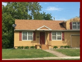 821 E Patterson St in Kirksville, MO - Building Photo