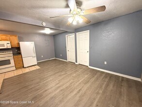 2127 Smathers Cir N in Melbourne, FL - Building Photo - Building Photo