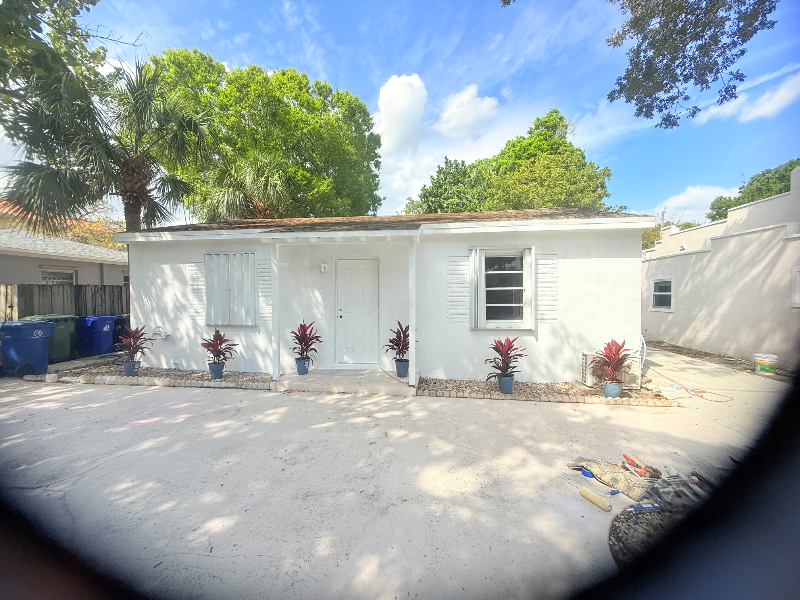 623 SW 16th Ct in Fort Lauderdale, FL - Building Photo
